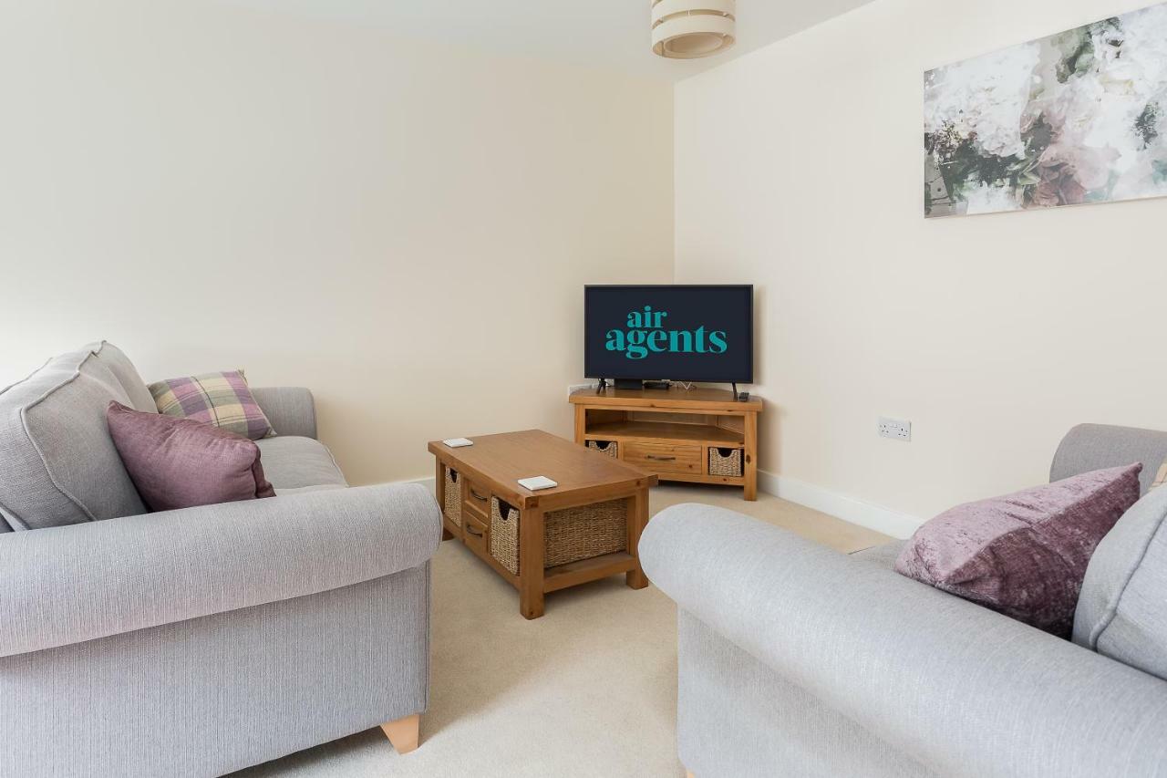 Stylish Modern City Centre Apartment Gloucester Eksteriør bilde
